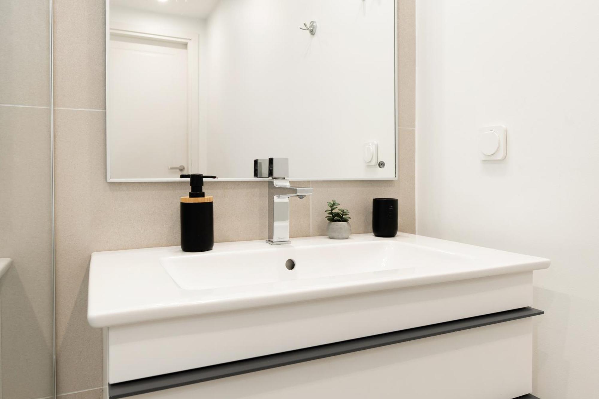 Modern Apartment With Great View Ταλίν Εξωτερικό φωτογραφία